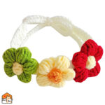 Wollen halsband met gebreide bloem voor huisdieren