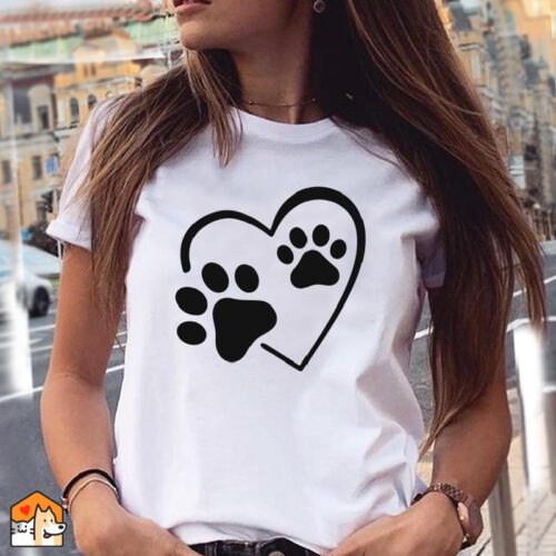 T-shirts met liefdesprints en hondenpootjes: voor de trendy doggo-liefhebber! Extra HuisdierXL