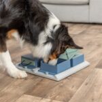 Trixie Dog Activity Poker Box 1 - 31 x 31 cm