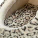 Trixie Kattenmand Iglo Leo Soft Pluche Creme / Panterprint - 35 x 41 x 26 cm