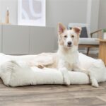 Trixie Vital Hondenmand Jonna Hoekig Ribfluweel Creme - 100 x 70 cm