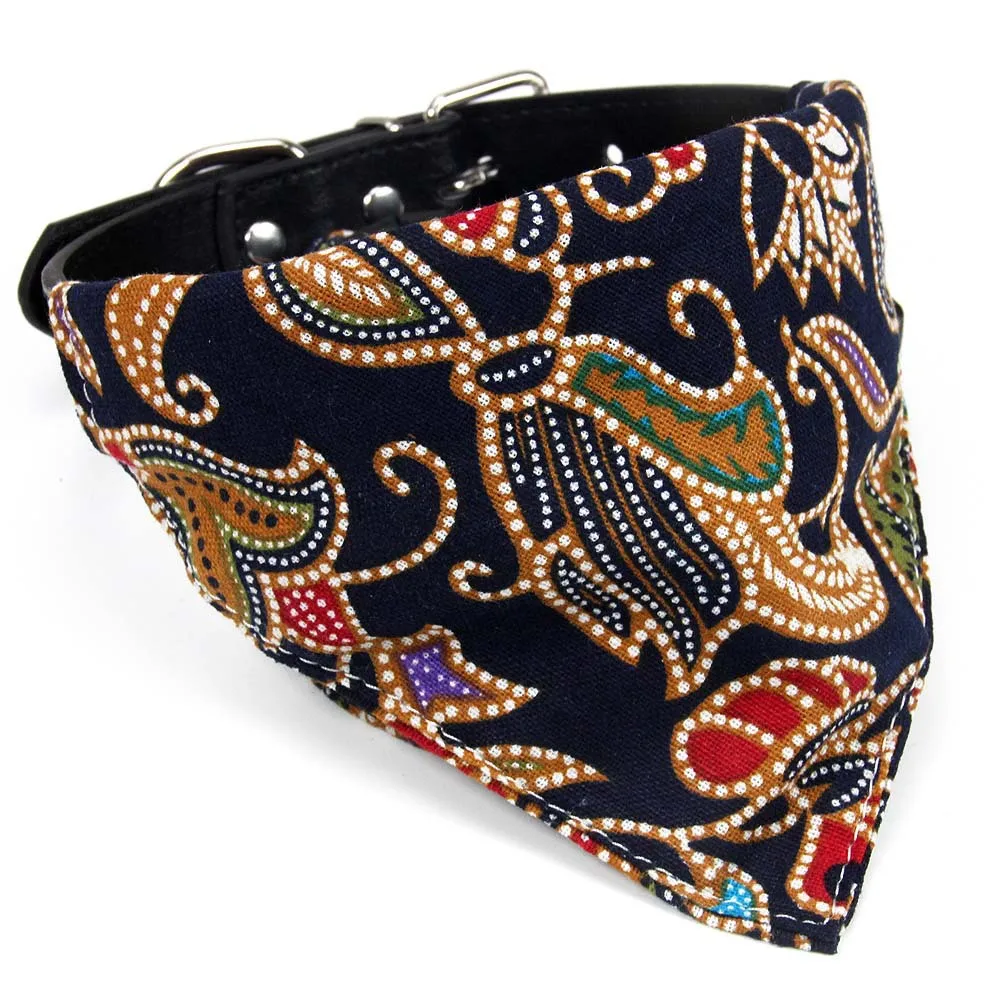 S773b06008d6a4b3ab1b49af7f9957a68W-1.webp Driehoekige stoffen bandana voor honden – Zwart / S26-34CM - Afbeelding 1