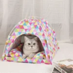 Tentvormig kattenbed – Kleurendriehoek / S 35x35cm